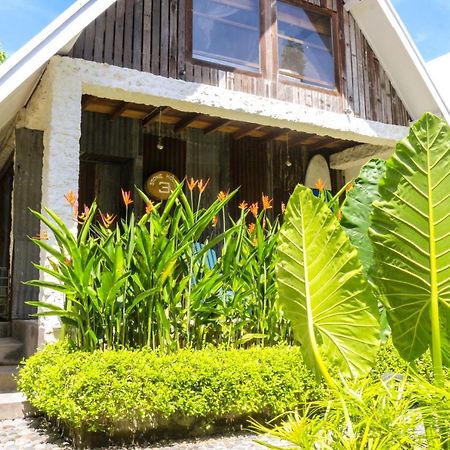 Chanteak Bali - Stone House 3 Джимбаран Екстер'єр фото